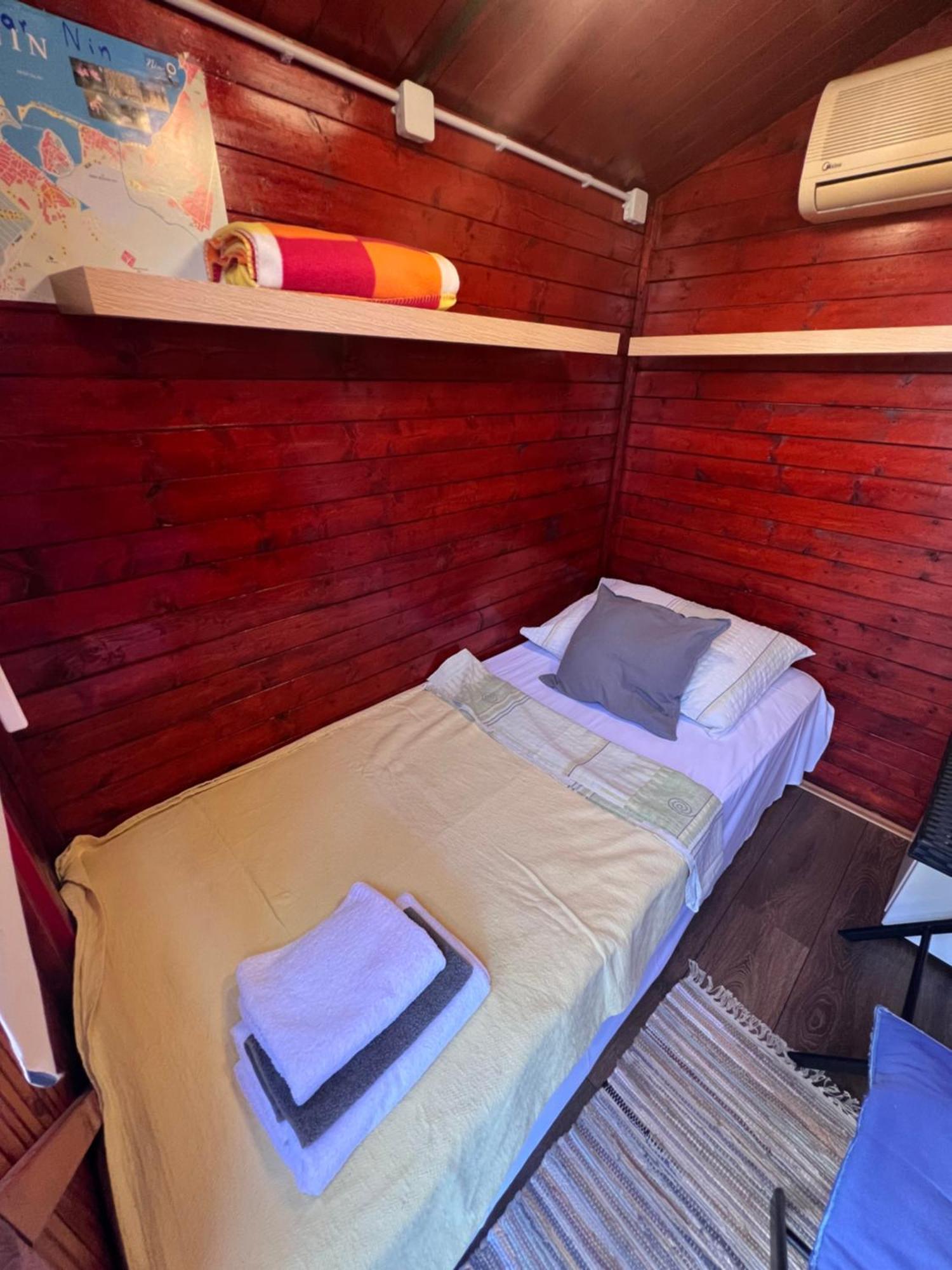 Apartments And Bungalows Vila Dalibor 닌 외부 사진