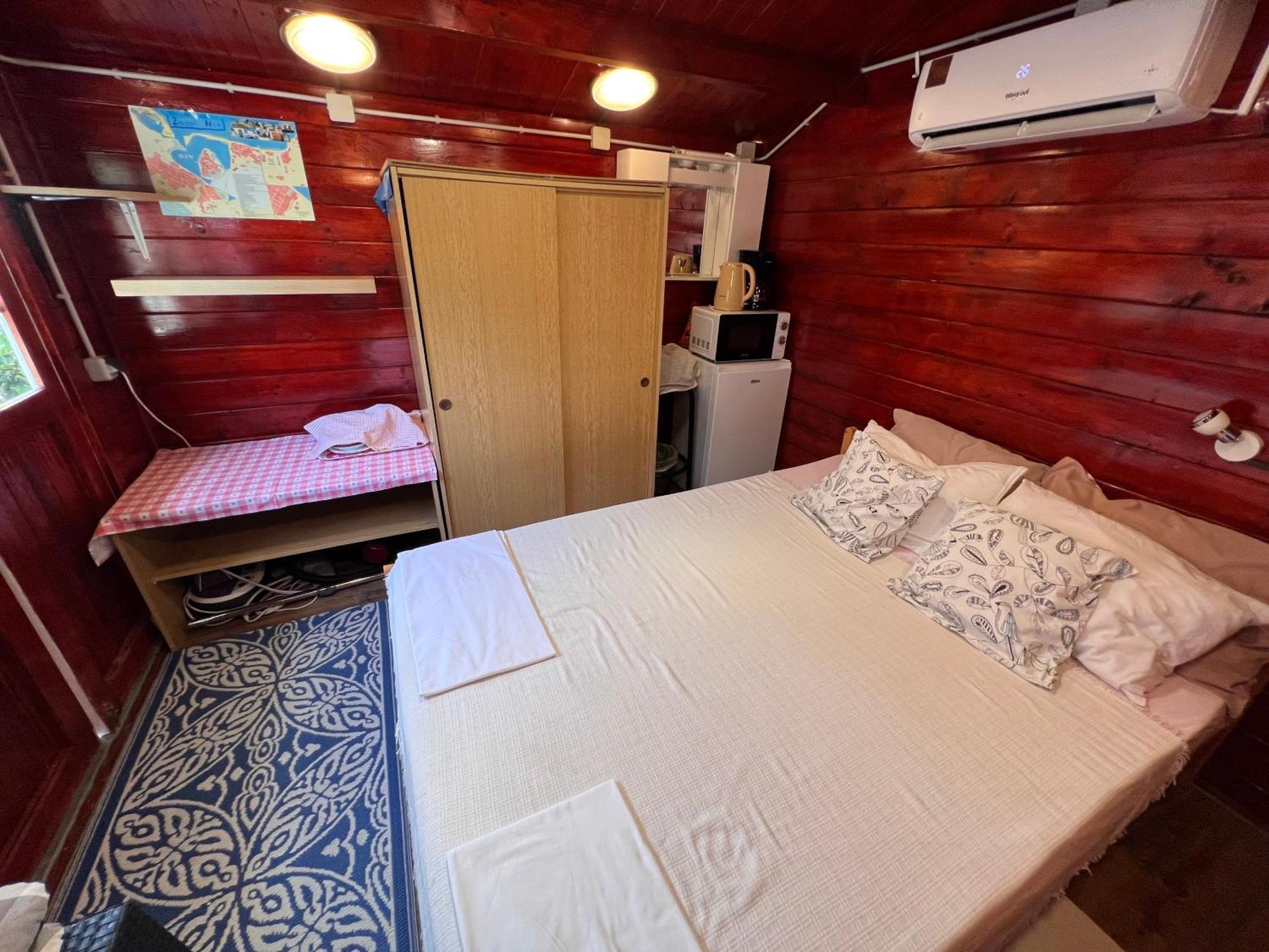 Apartments And Bungalows Vila Dalibor 닌 외부 사진